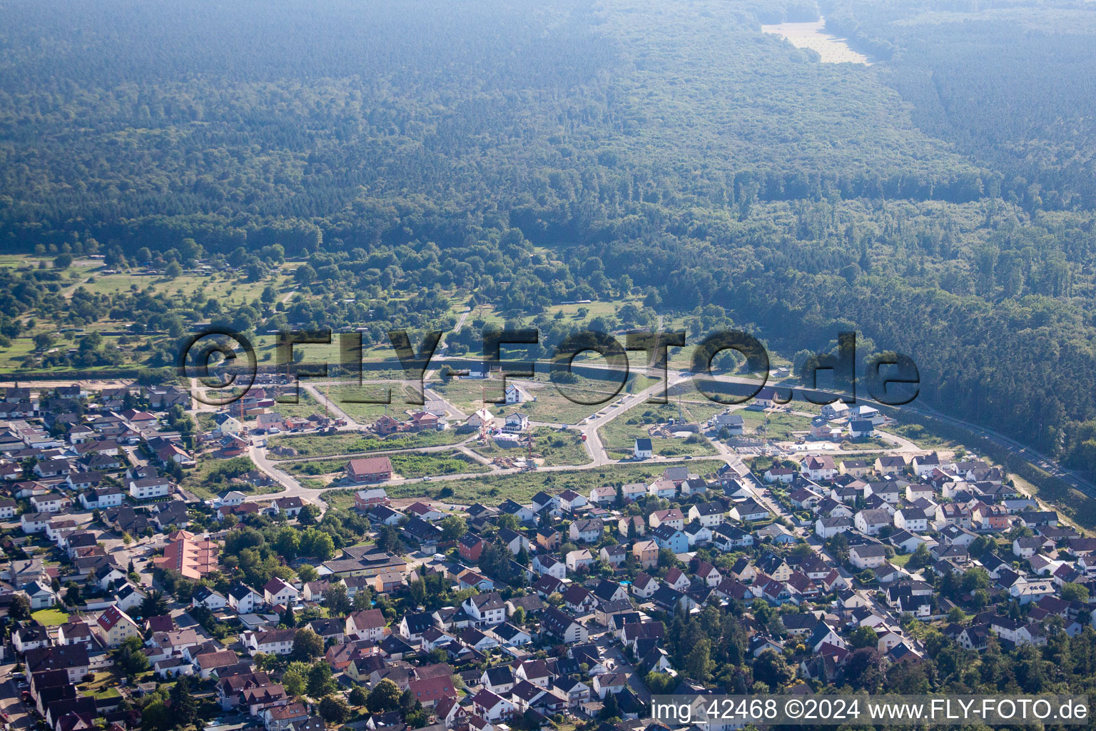 Nouvelle zone de développement ouest à Jockgrim dans le département Rhénanie-Palatinat, Allemagne vue d'en haut