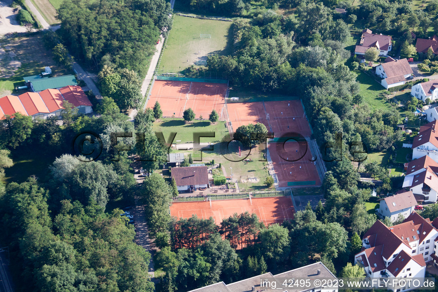 Vue aérienne de Tennis à Jockgrim dans le département Rhénanie-Palatinat, Allemagne