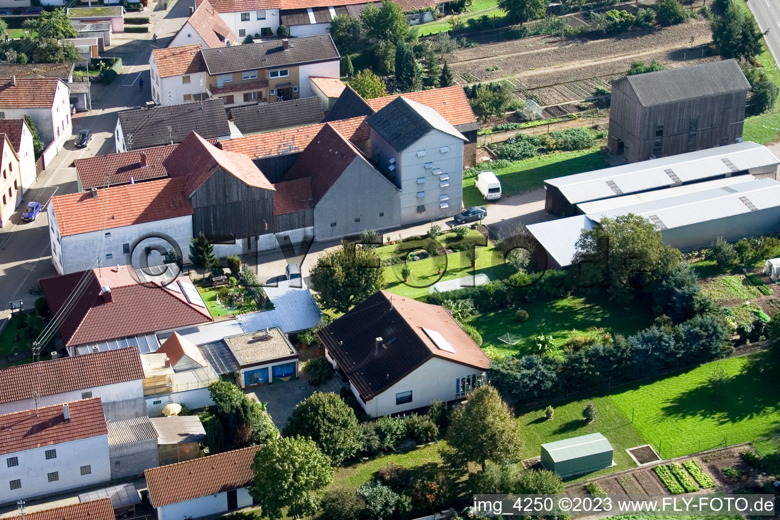 Photographie aérienne de Brehmstr à le quartier Minderslachen in Kandel dans le département Rhénanie-Palatinat, Allemagne