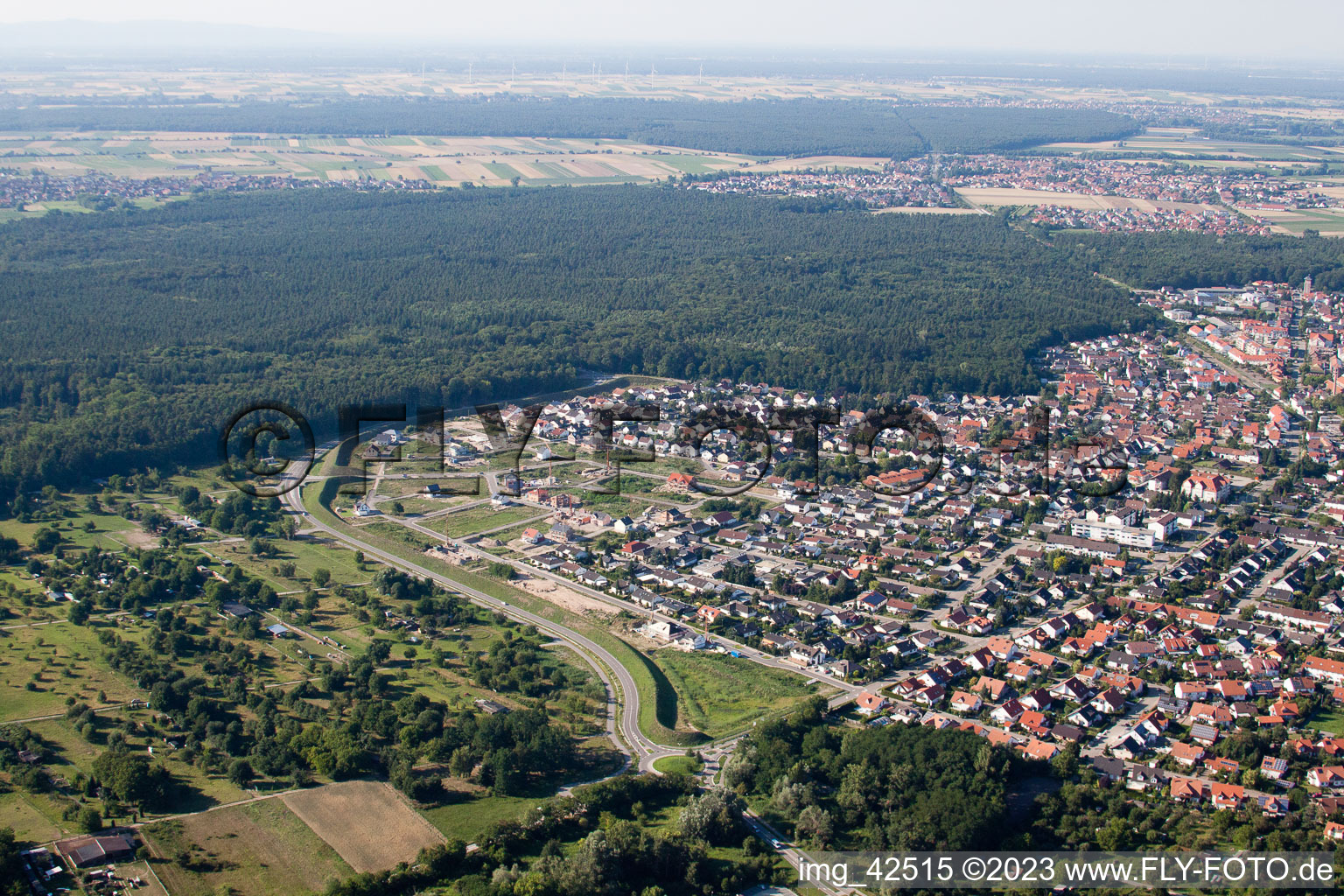 Jockgrim dans le département Rhénanie-Palatinat, Allemagne depuis l'avion