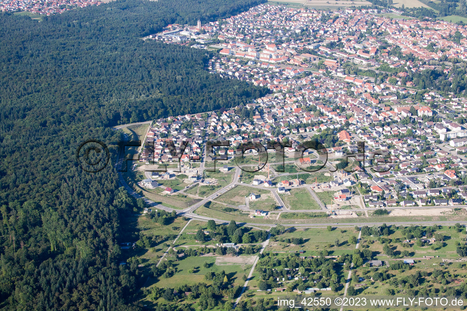 Vue d'oiseau de Nouvelle zone de développement ouest à Jockgrim dans le département Rhénanie-Palatinat, Allemagne