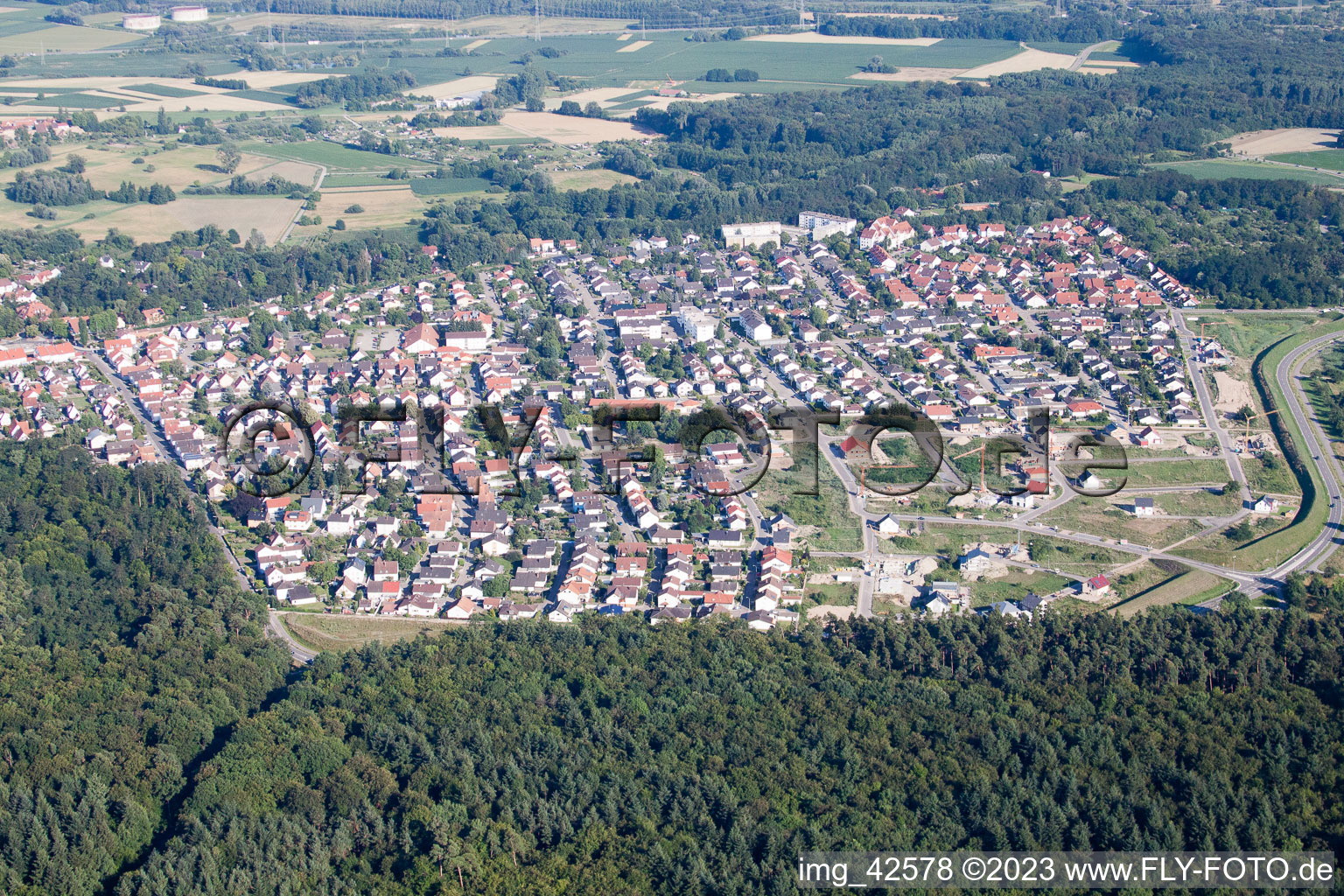 Photographie aérienne de Jockgrim dans le département Rhénanie-Palatinat, Allemagne