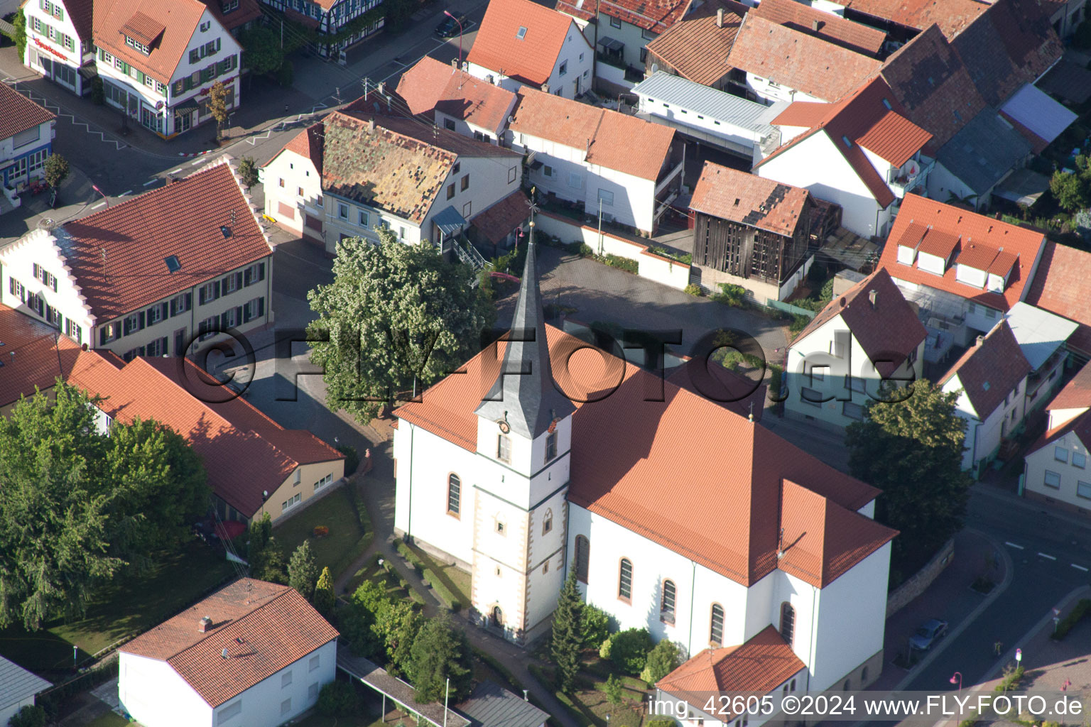 Image drone de Hatzenbühl dans le département Rhénanie-Palatinat, Allemagne