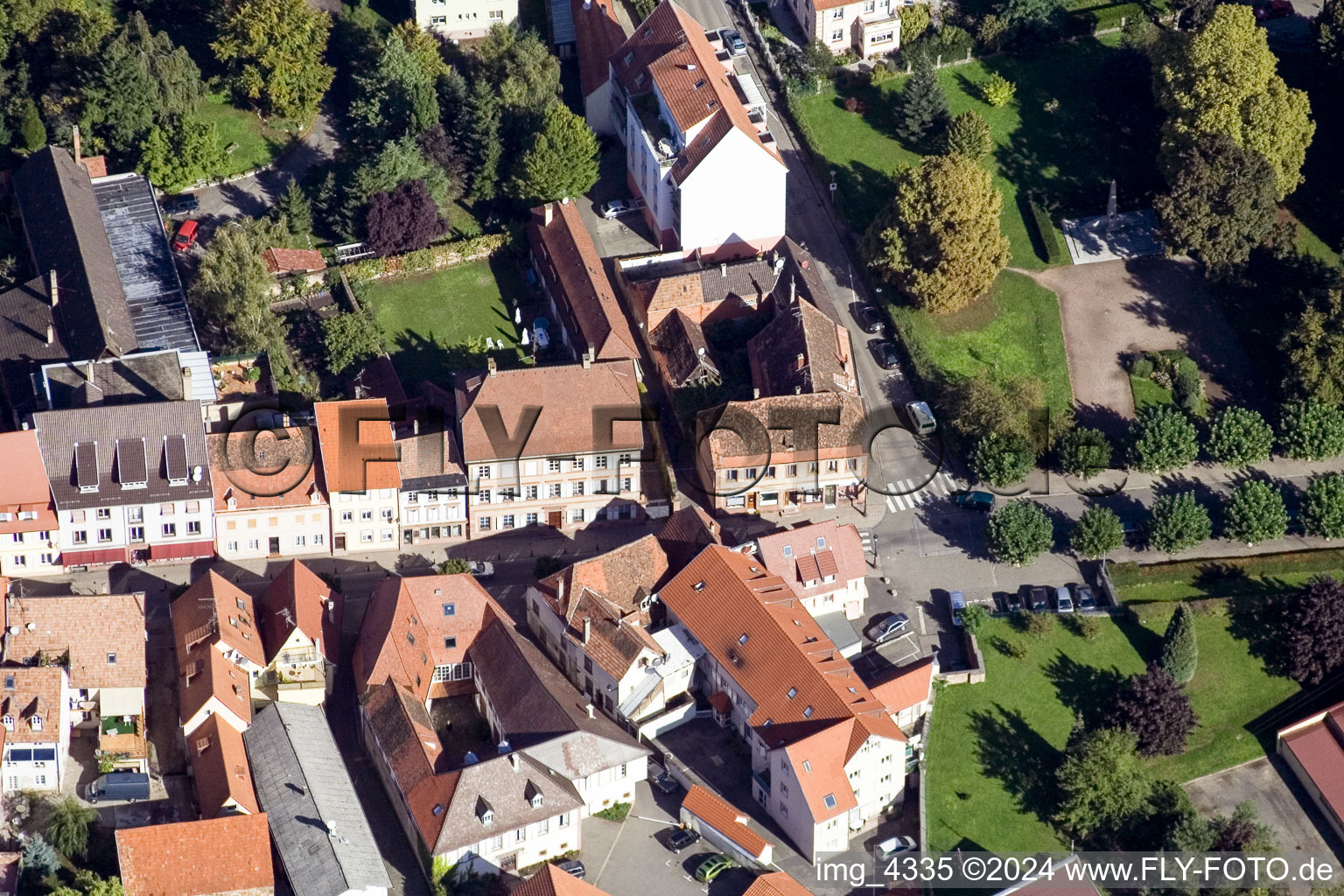 Rue Haupt à Wissembourg dans le département Bas Rhin, France hors des airs