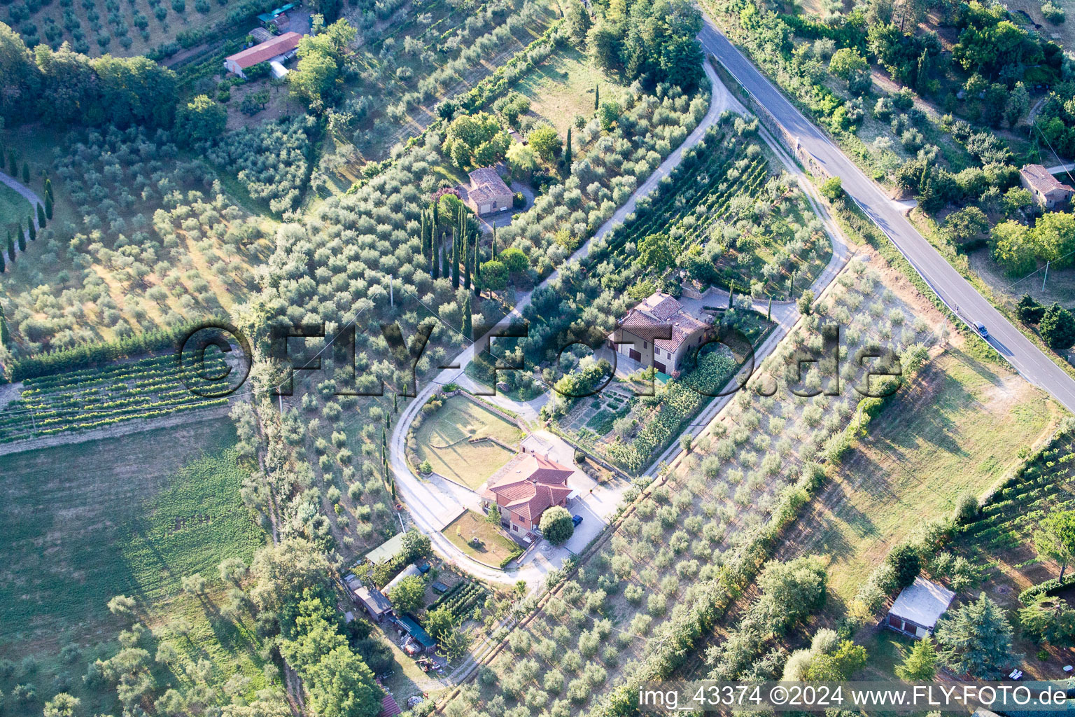 Montepulciano dans le département Siena, Italie d'en haut