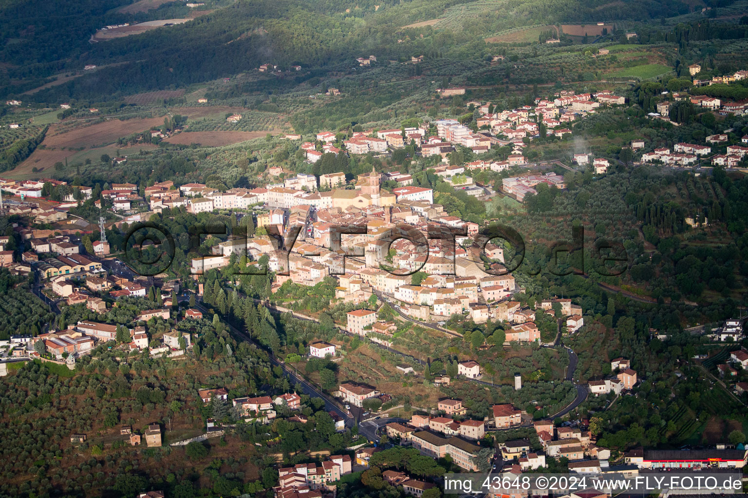 Vue aérienne de Sinalunga dans le département Siena, Italie