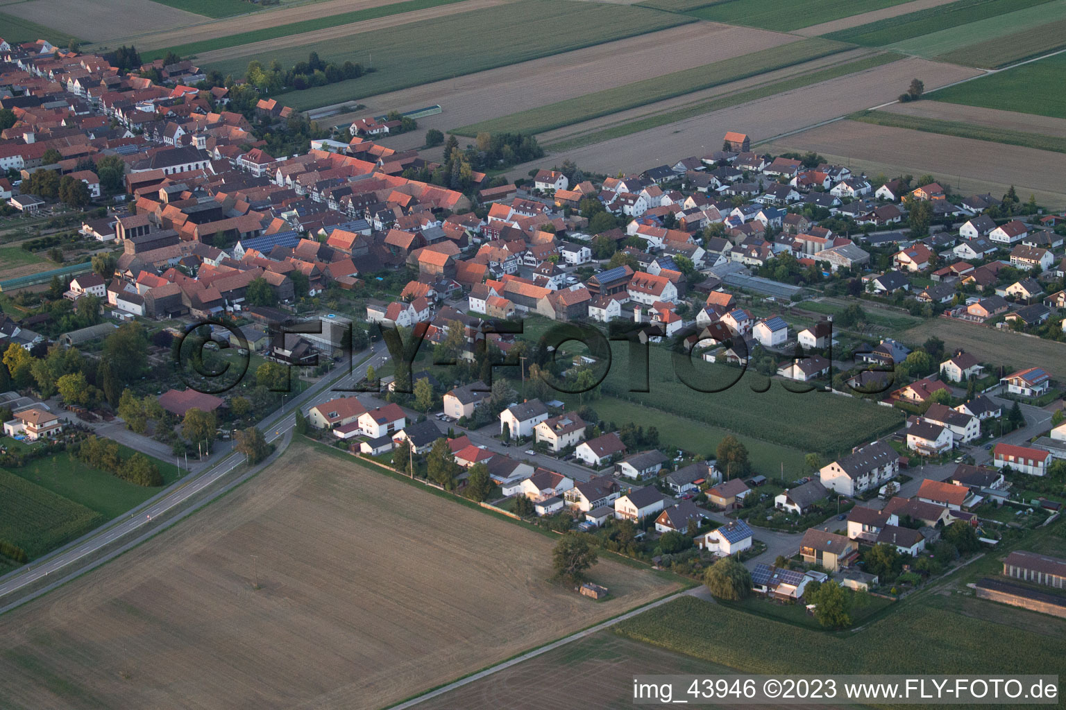 Quartier Hayna in Herxheim bei Landau dans le département Rhénanie-Palatinat, Allemagne depuis l'avion