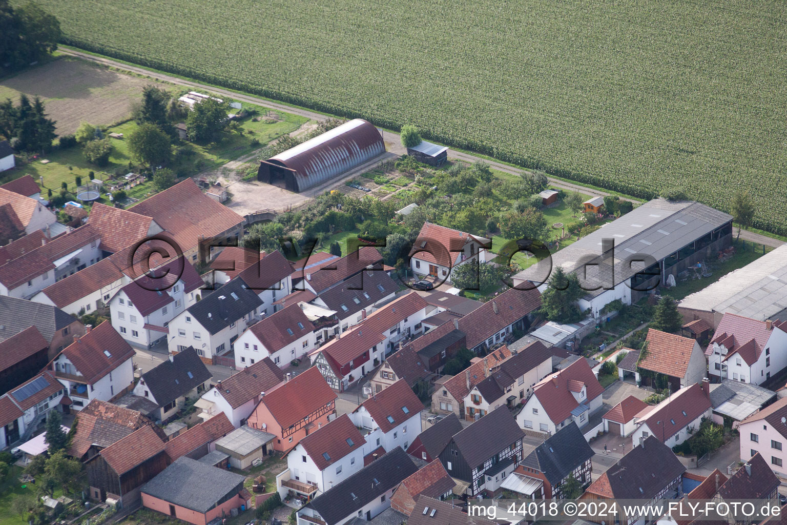 Vue aérienne de Sarrestr à Kandel dans le département Rhénanie-Palatinat, Allemagne