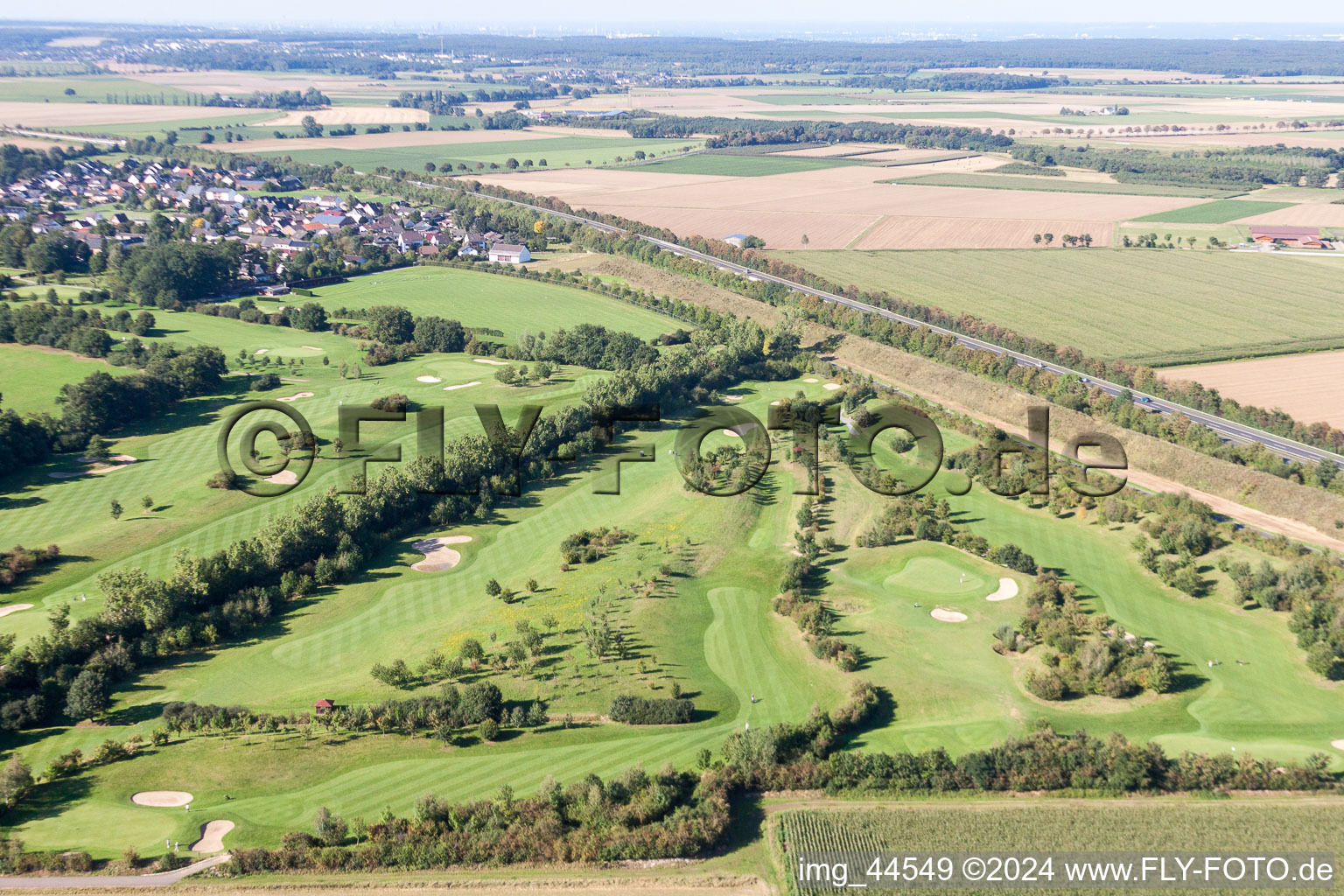 Vue aérienne de Golf Club Schloss Miel dans le quartier Miel à Swisttal à Miel dans le département Rhénanie du Nord-Westphalie, Allemagne