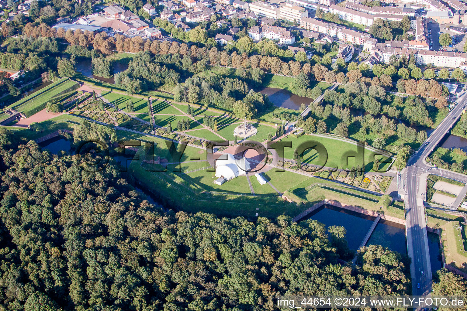 Photographie aérienne de Parc de la poudrière Jülich / Brückenkopfpark à Jülich dans le département Rhénanie du Nord-Westphalie, Allemagne