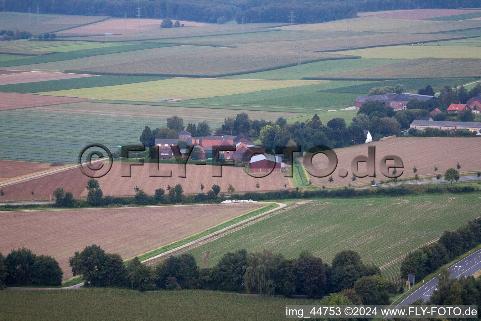 Grefrath dans le département Rhénanie du Nord-Westphalie, Allemagne depuis l'avion