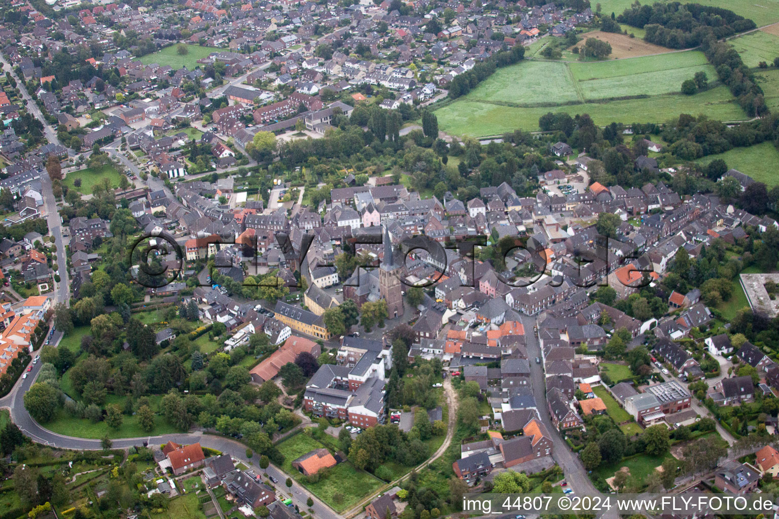 Vue aérienne de Wachtendonk dans le département Rhénanie du Nord-Westphalie, Allemagne