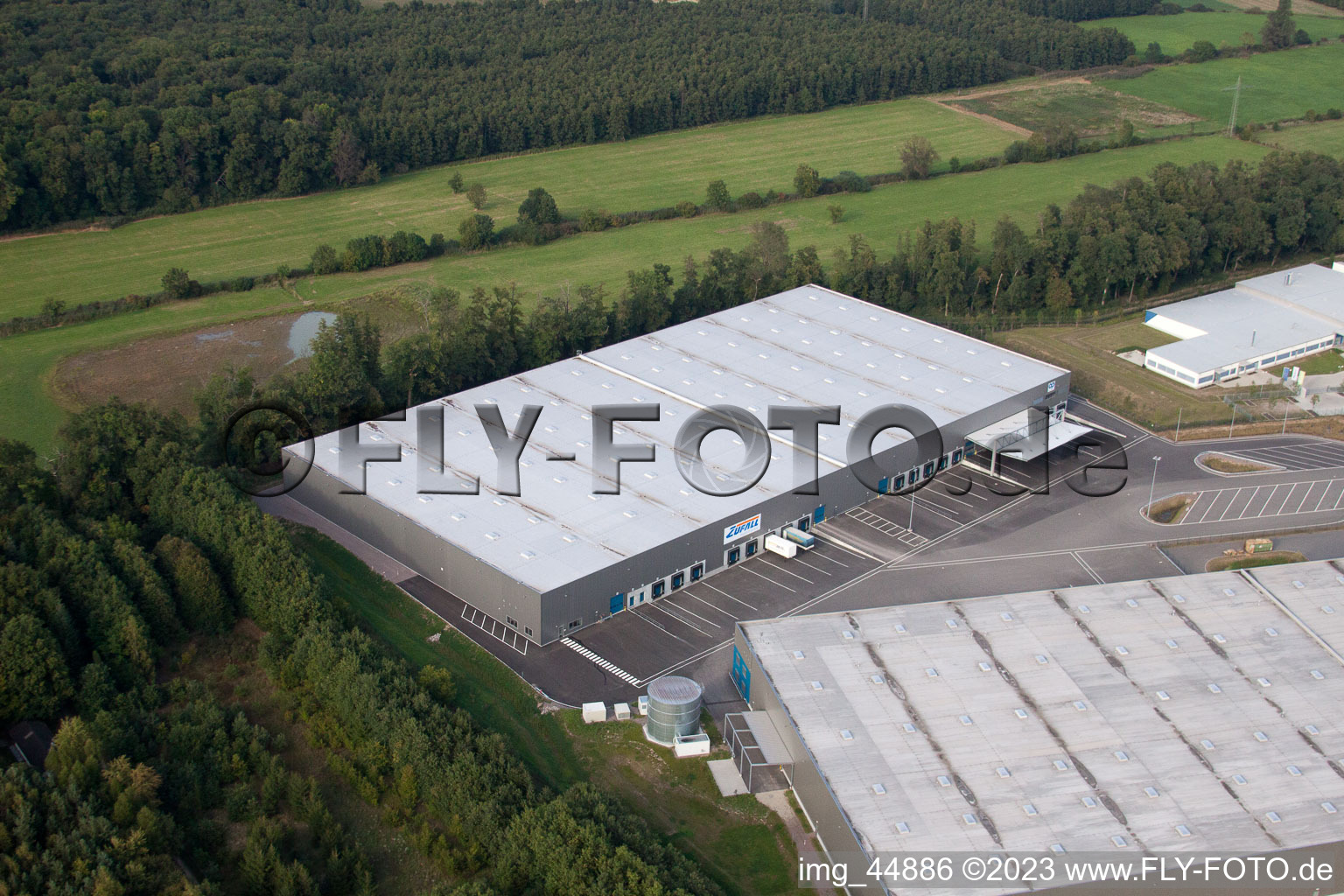 Enregistrement par drone de Zone industrielle de Horst à le quartier Minderslachen in Kandel dans le département Rhénanie-Palatinat, Allemagne