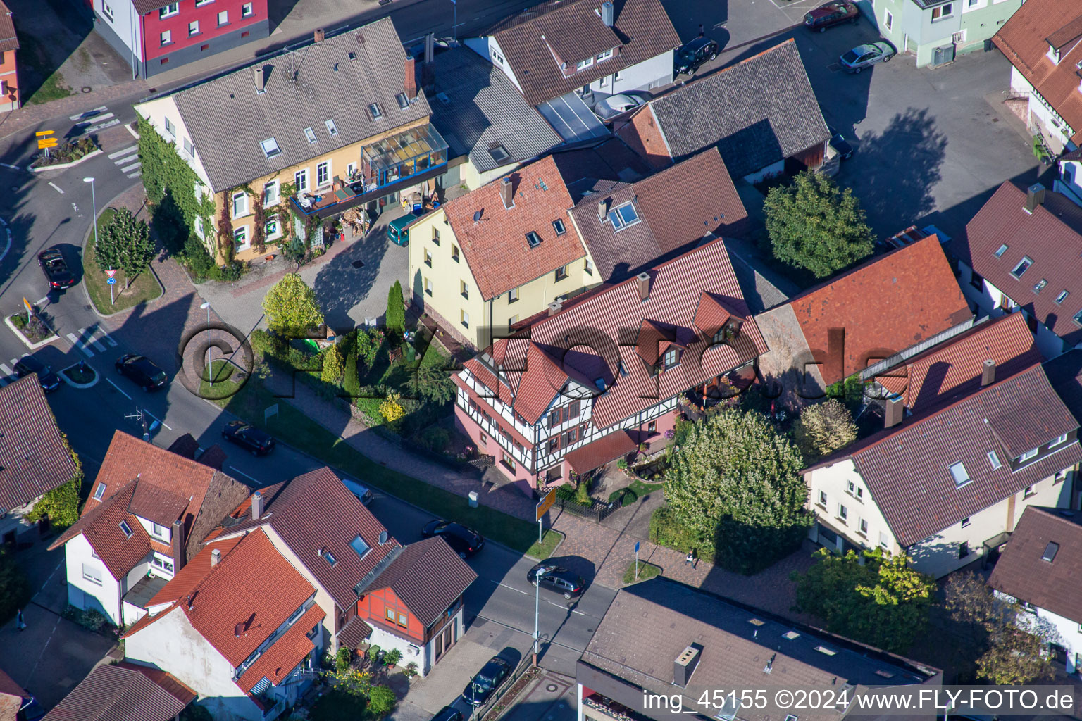 Photographie aérienne de Rue Haupt à le quartier Langensteinbach in Karlsbad dans le département Bade-Wurtemberg, Allemagne