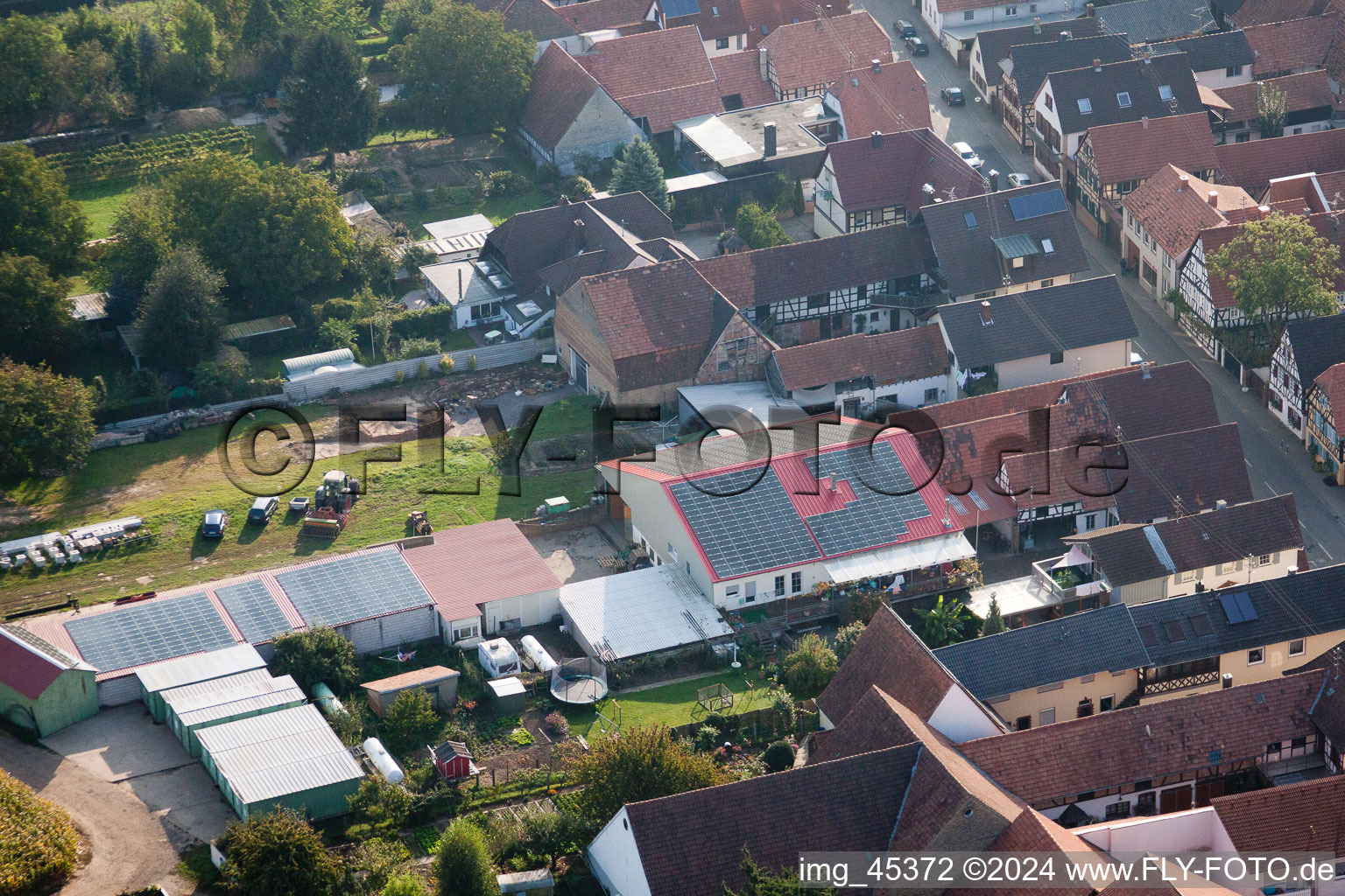 Minfeld dans le département Rhénanie-Palatinat, Allemagne depuis l'avion