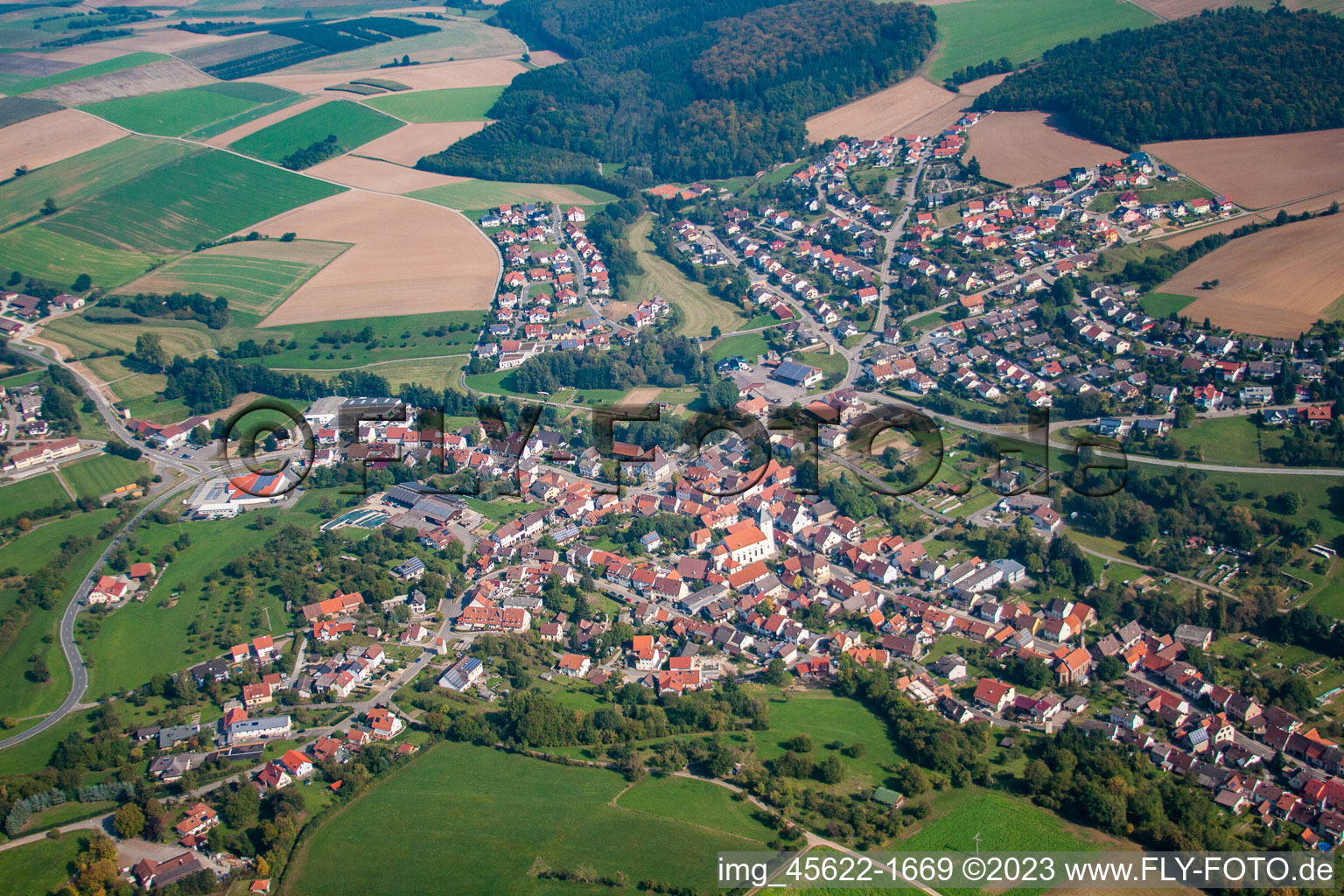 Vue aérienne de Quartier de Sulzbach à Billigheim dans le département Bade-Wurtemberg, Allemagne