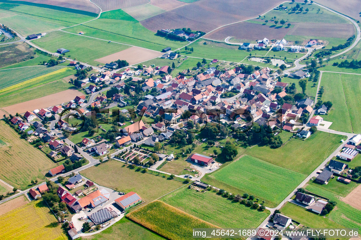 Vue aérienne de Boxberg, Windischbuch à Windischbuch dans le département Bade-Wurtemberg, Allemagne