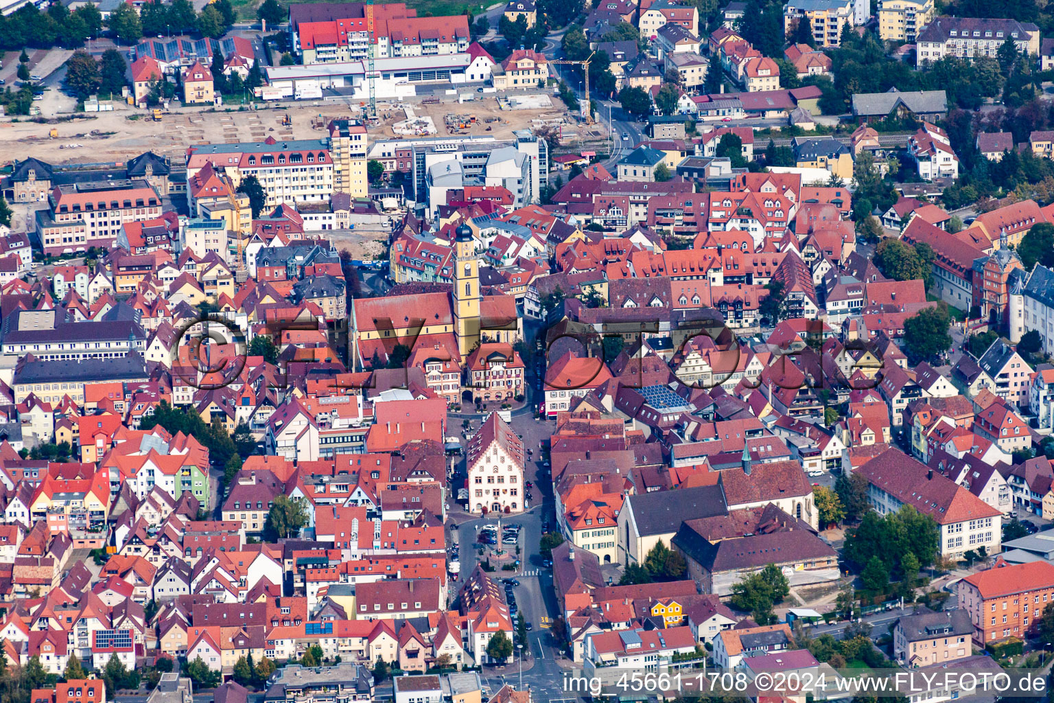 Vue aérienne de Place du marché dans la vieille ville à Bad Mergentheim dans le département Bade-Wurtemberg, Allemagne