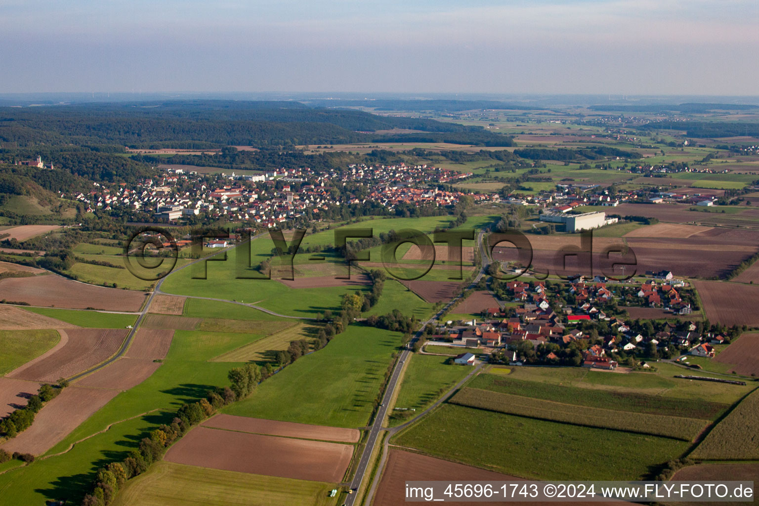 Vue aérienne de Scheinfeld dans le département Bavière, Allemagne