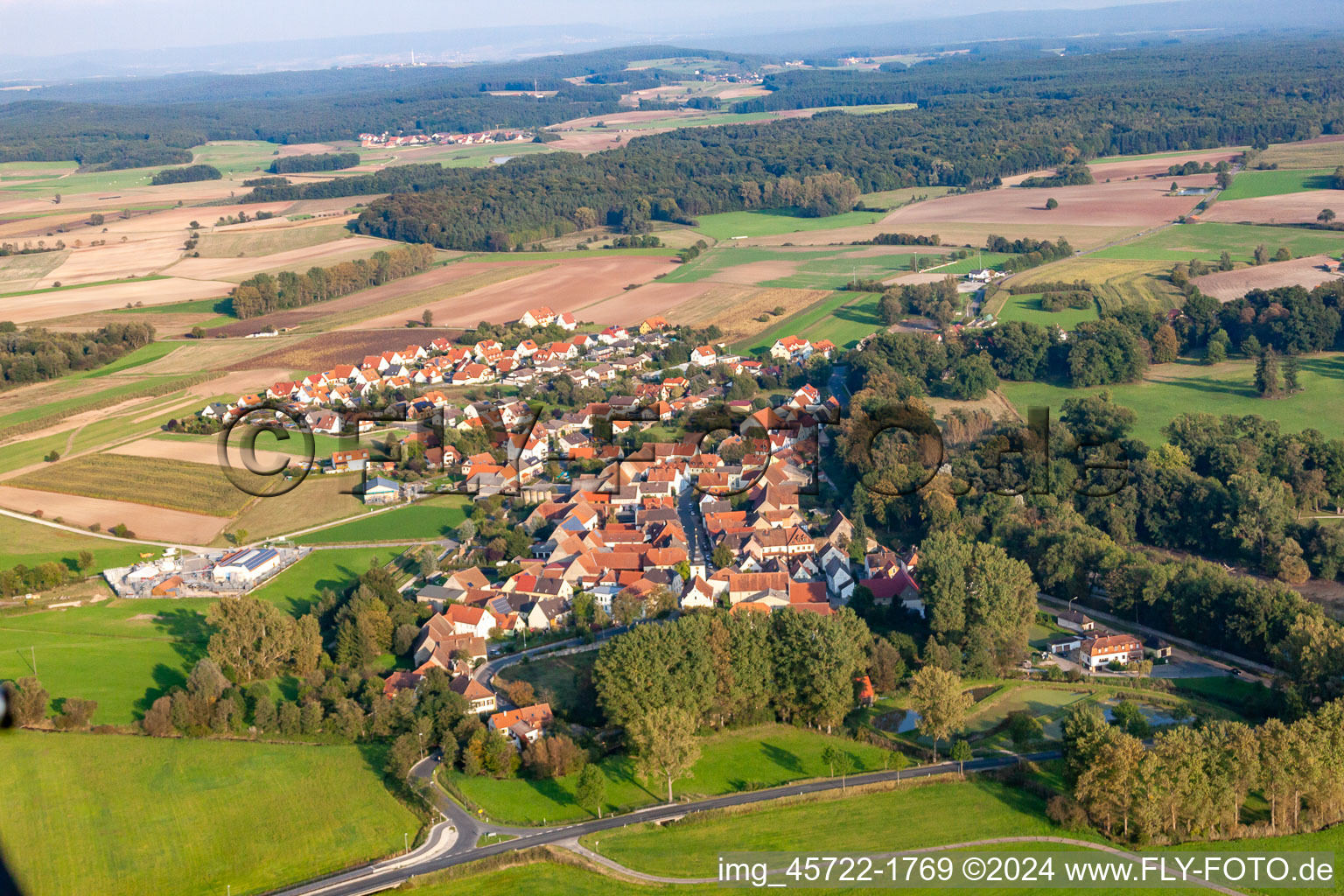 Vue aérienne de Pommersfelden dans le département Bavière, Allemagne