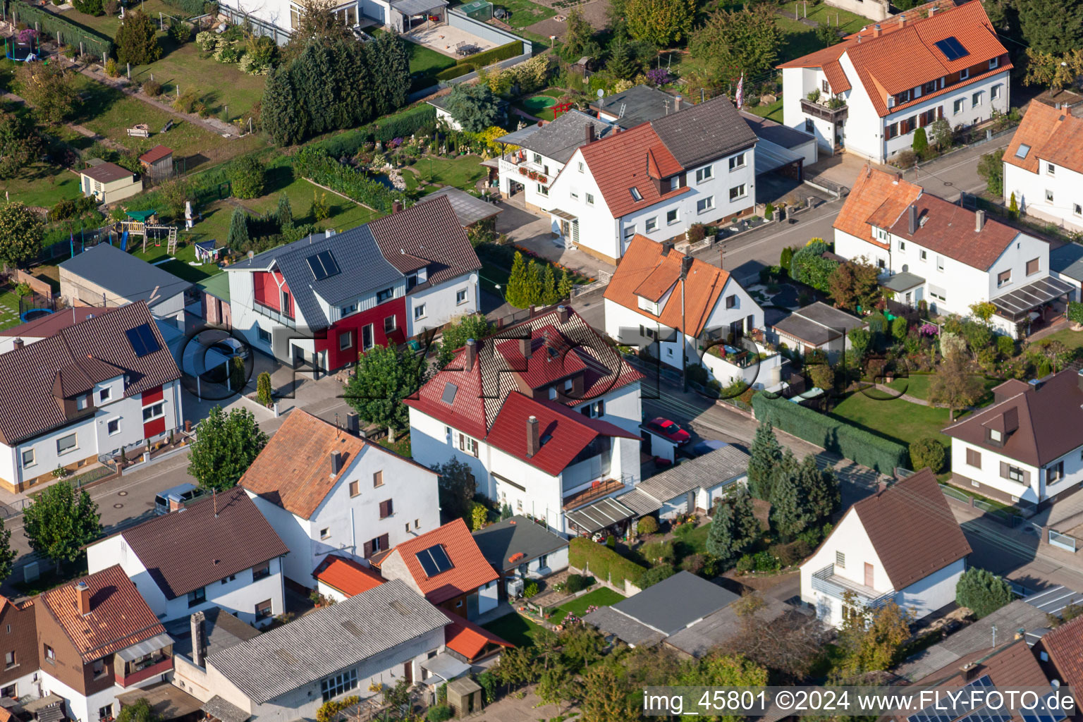 Règlement de Garden City à Kandel dans le département Rhénanie-Palatinat, Allemagne vu d'un drone