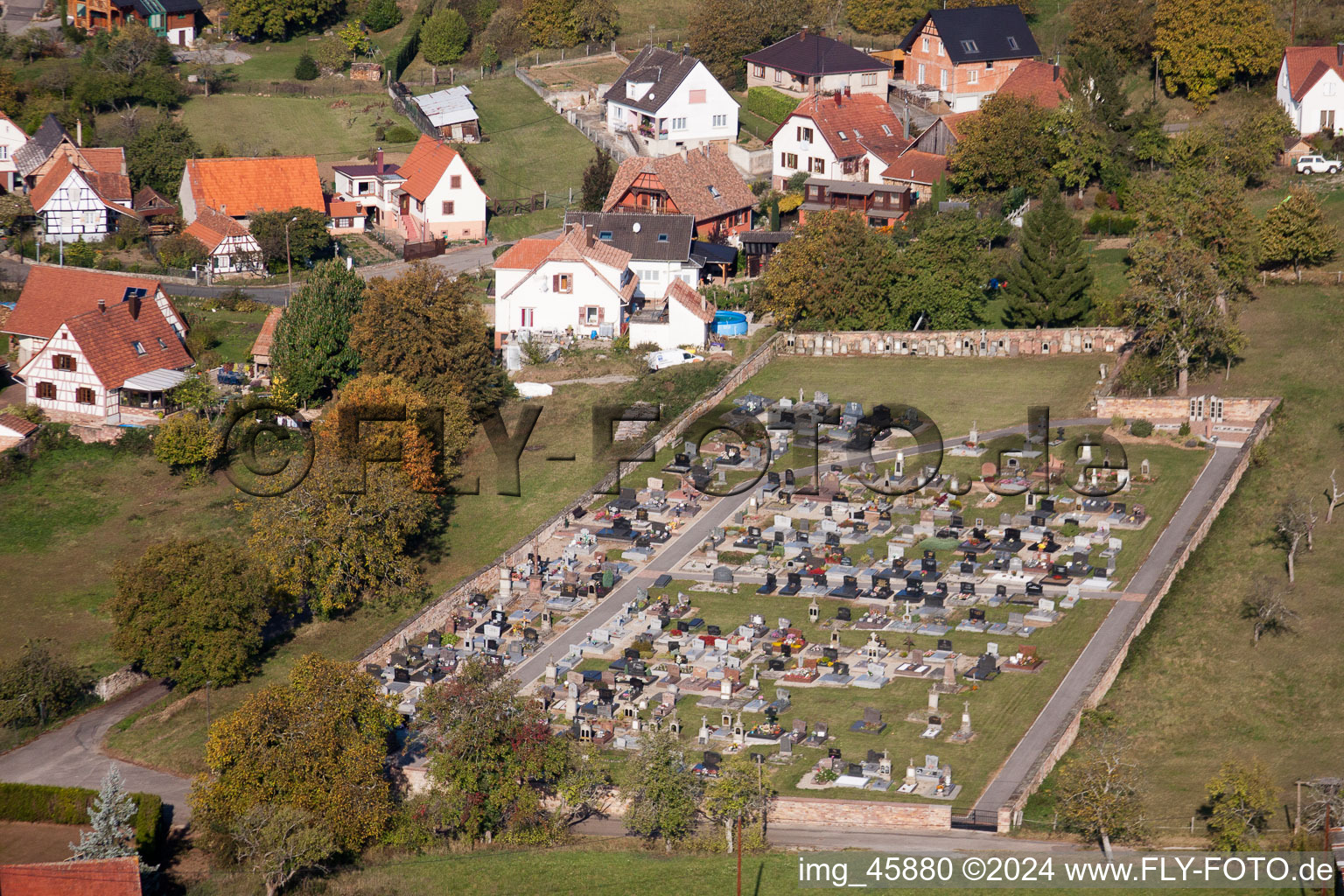 Mitschdorf dans le département Bas Rhin, France vu d'un drone