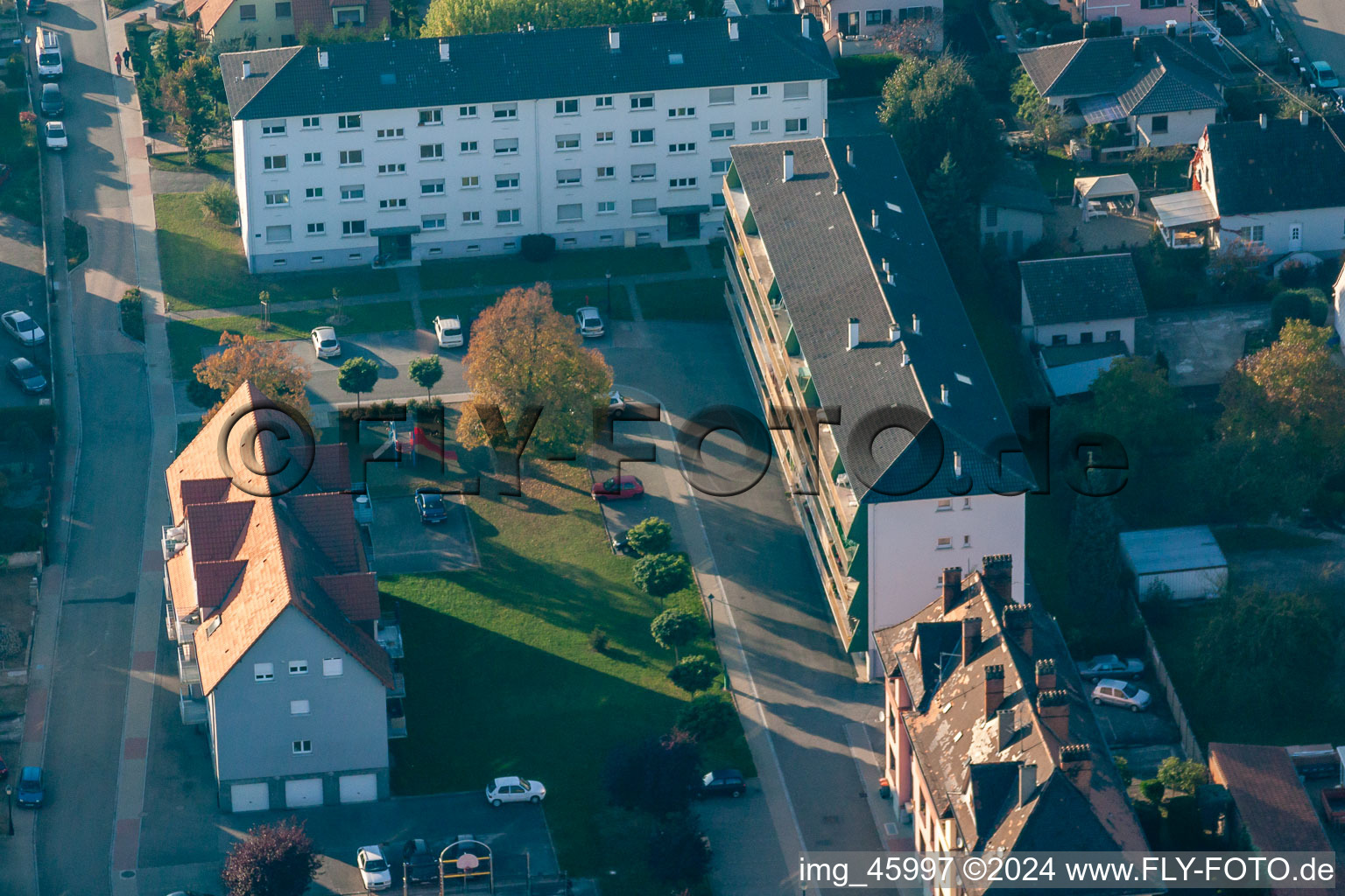 Lauterbourg dans le département Bas Rhin, France d'un drone