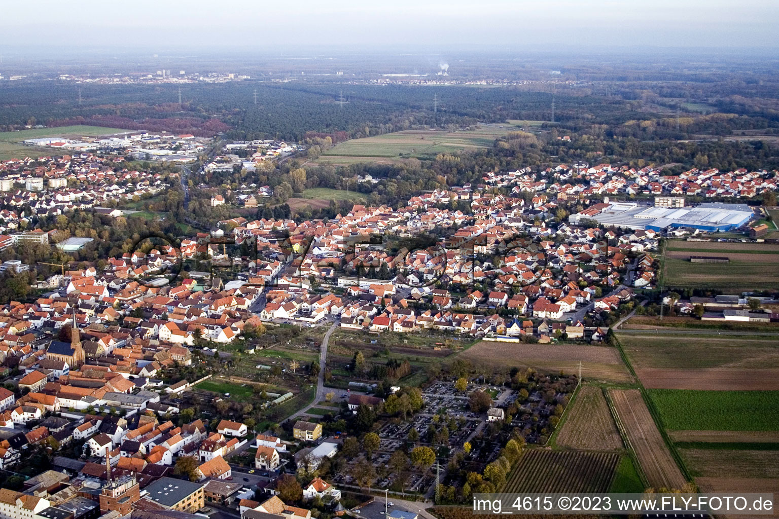 Photographie aérienne de De l'ouest à Bellheim dans le département Rhénanie-Palatinat, Allemagne