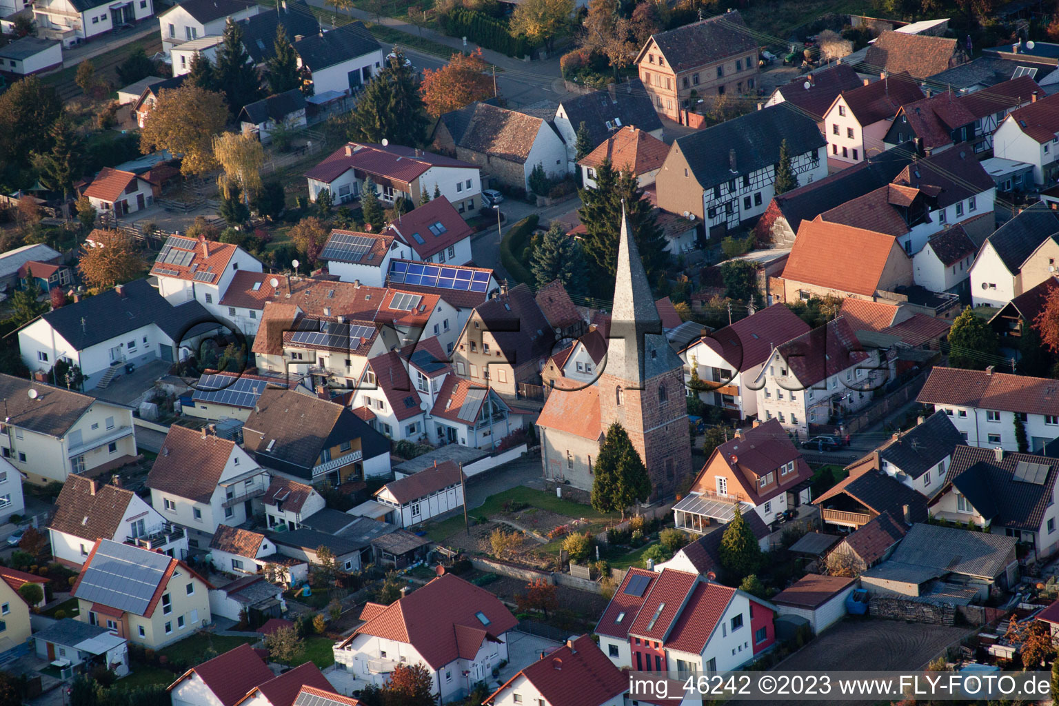 Photographie aérienne de Essingen dans le département Rhénanie-Palatinat, Allemagne