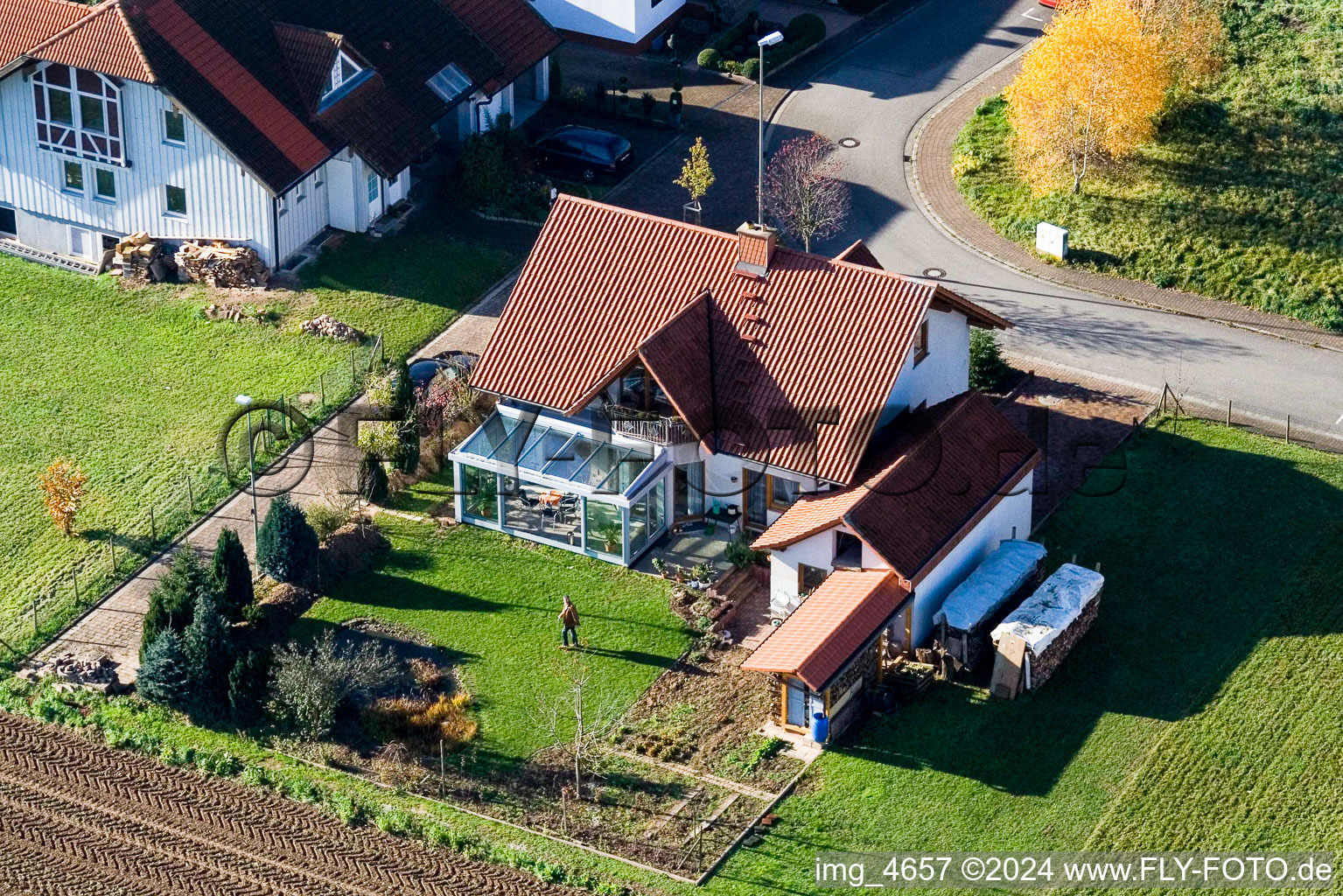 Enregistrement par drone de Klingbachstr. à Steinweiler dans le département Rhénanie-Palatinat, Allemagne