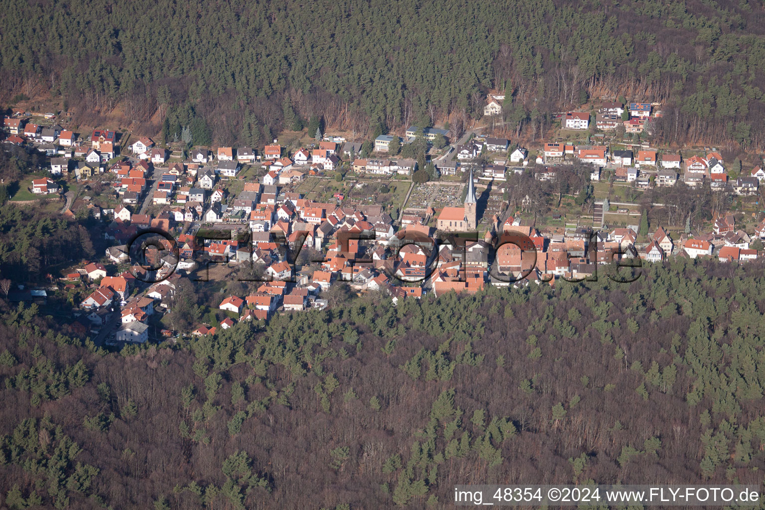 Photographie aérienne de Dörrenbach dans le département Rhénanie-Palatinat, Allemagne