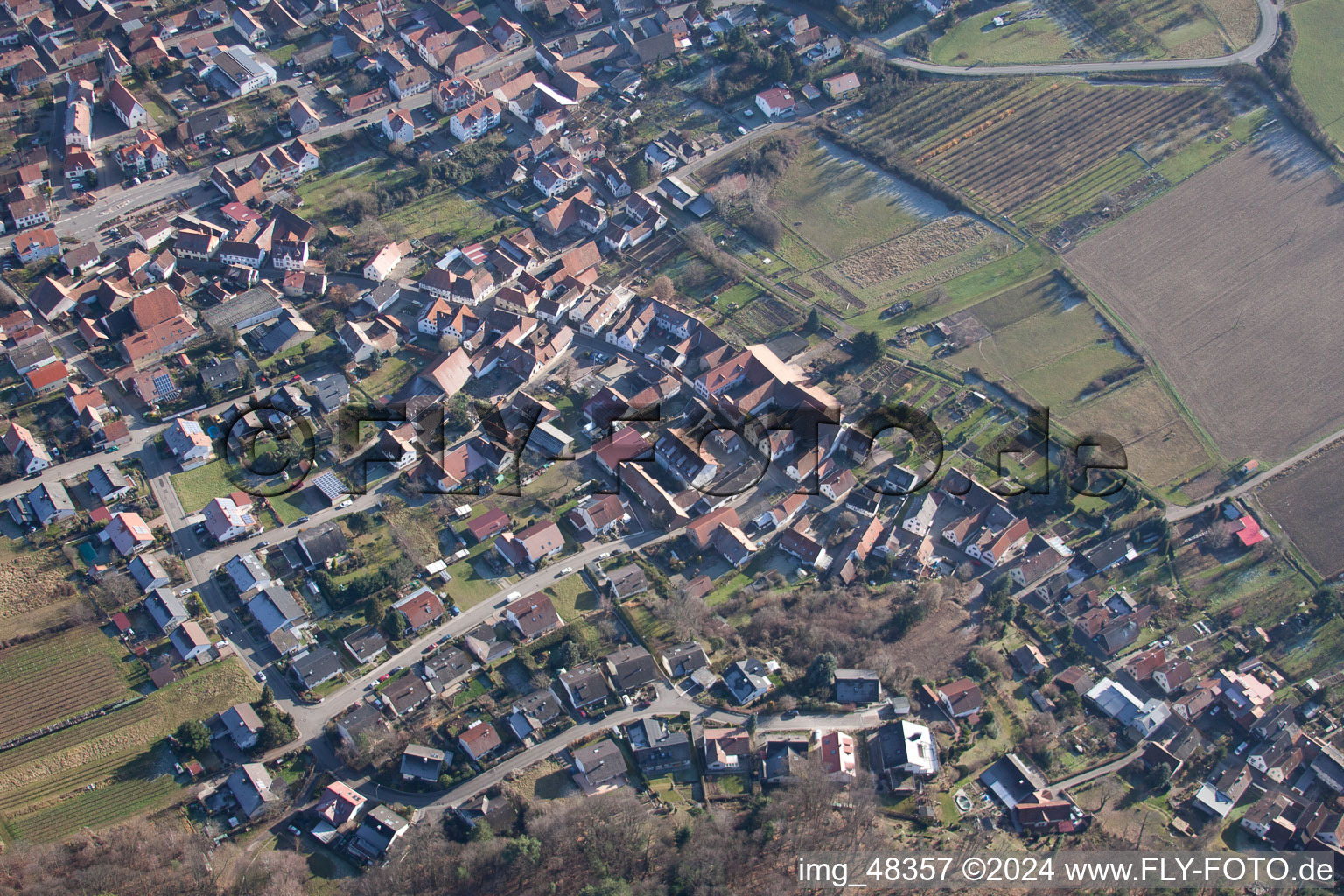 Oberotterbach dans le département Rhénanie-Palatinat, Allemagne hors des airs