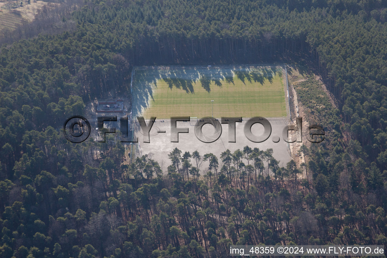 Oberotterbach dans le département Rhénanie-Palatinat, Allemagne depuis l'avion