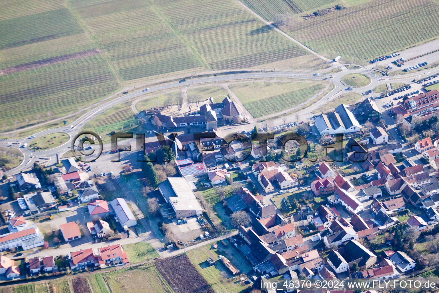 Vue aérienne de Quartier Schweigen in Schweigen-Rechtenbach dans le département Rhénanie-Palatinat, Allemagne