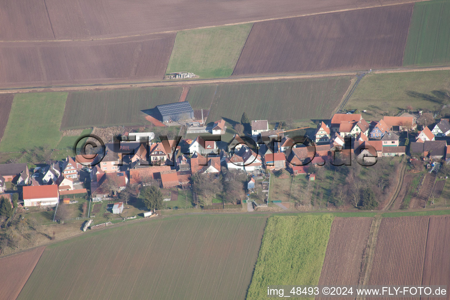 Schleithal dans le département Bas Rhin, France depuis l'avion