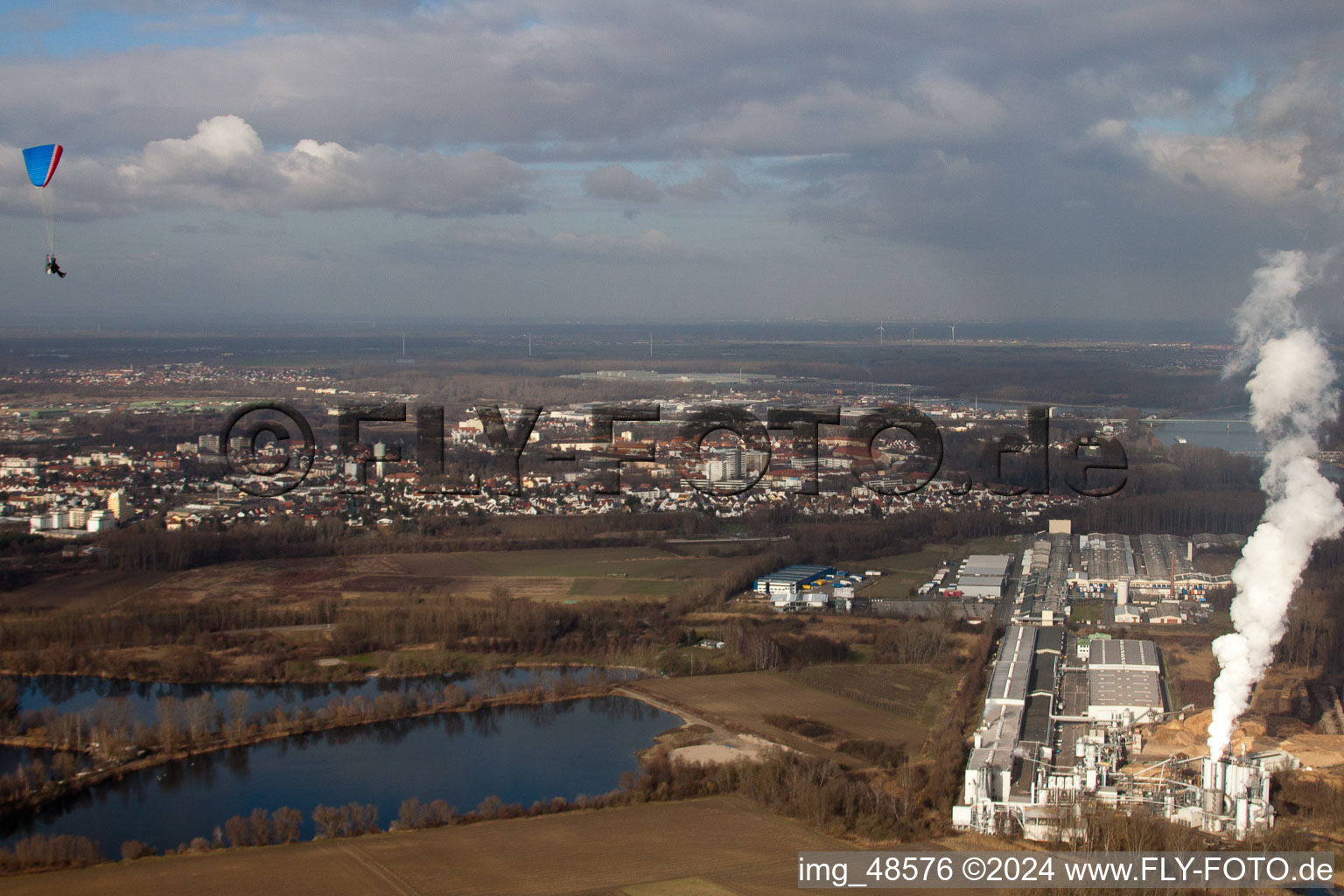 Vue d'oiseau de Germersheim dans le département Rhénanie-Palatinat, Allemagne