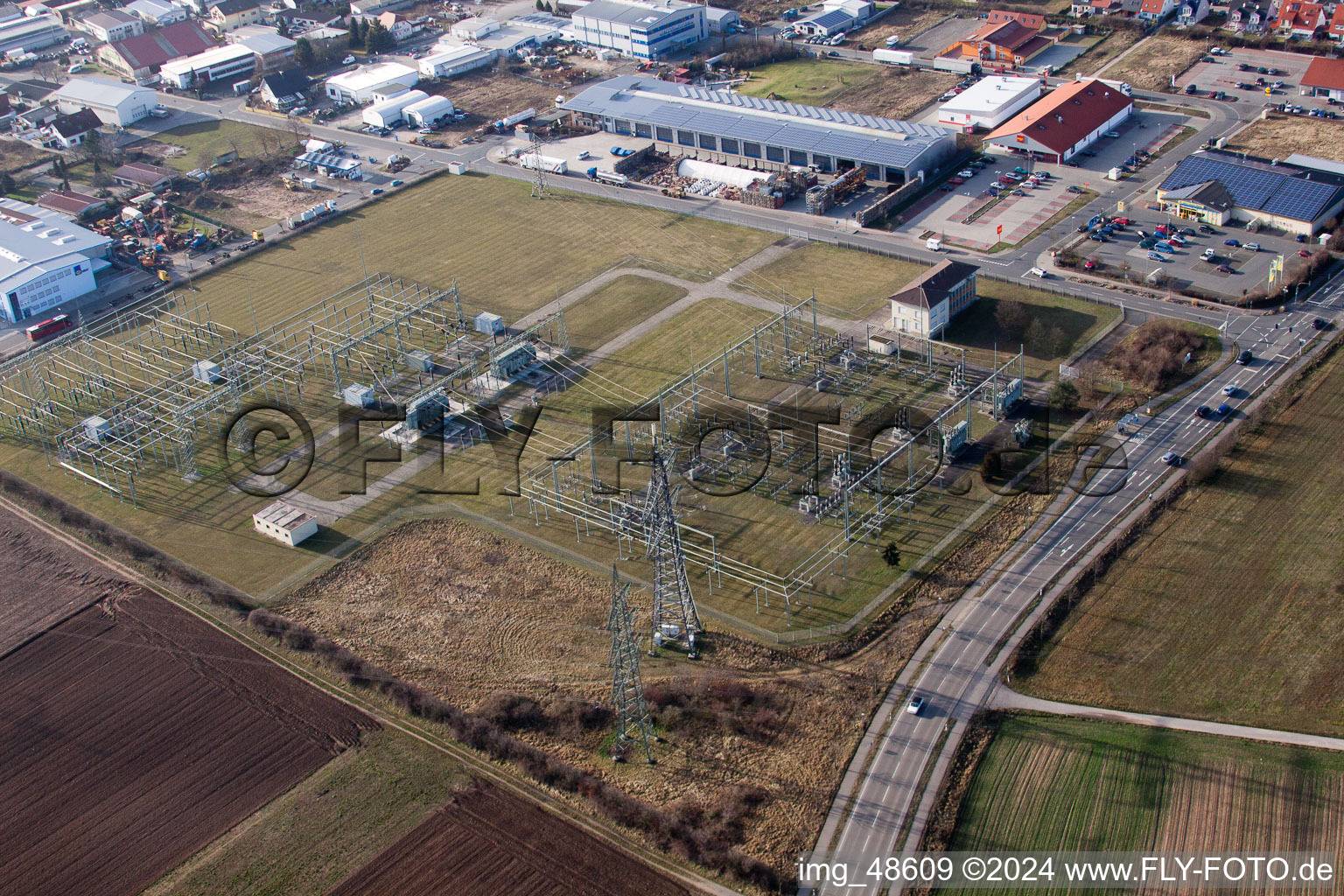 Vue oblique de Sous-station à Neulußheim dans le département Bade-Wurtemberg, Allemagne