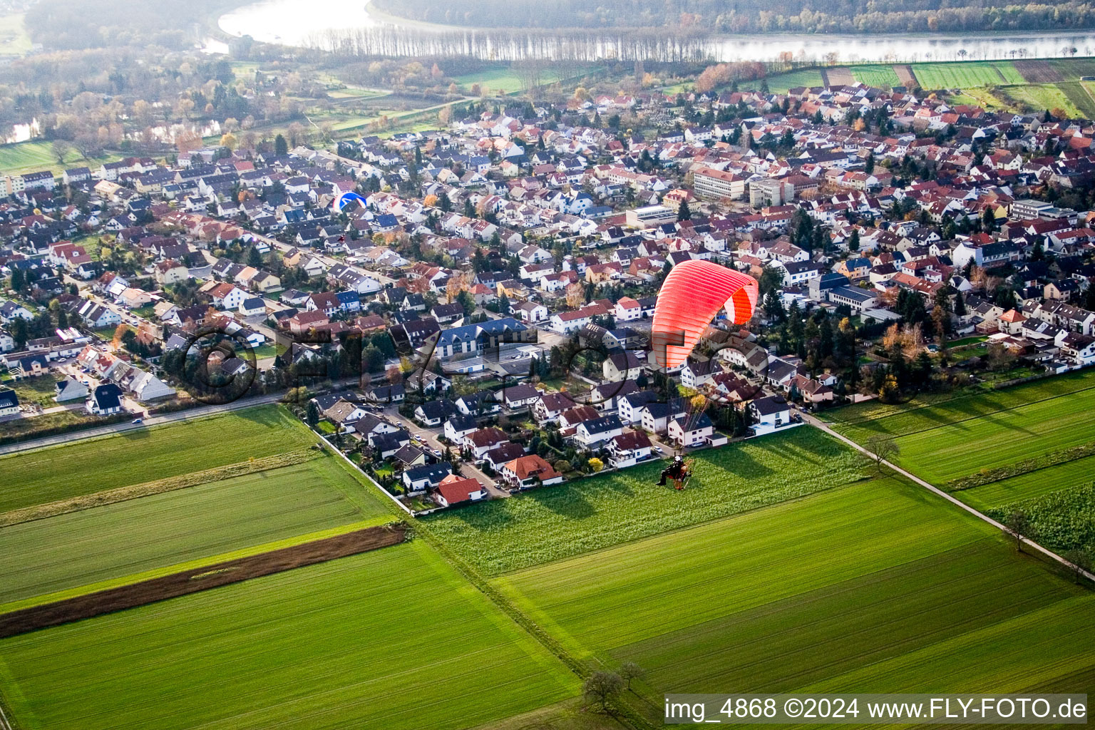 Vue aérienne de De l'est à Altlußheim dans le département Bade-Wurtemberg, Allemagne