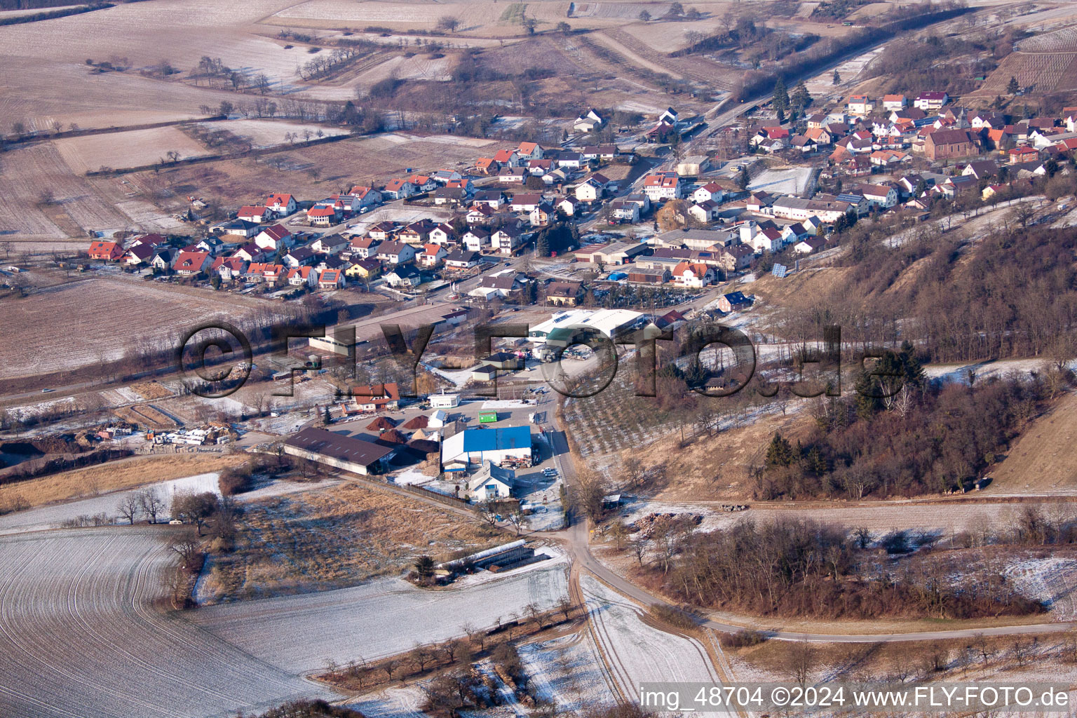 Vue aérienne de Quartier Neuenbürg in Kraichtal dans le département Bade-Wurtemberg, Allemagne