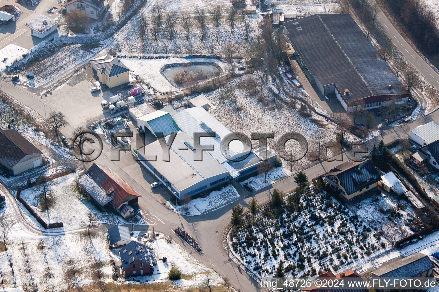 AVN GmbH à le quartier Neuenbürg in Kraichtal dans le département Bade-Wurtemberg, Allemagne vue d'en haut