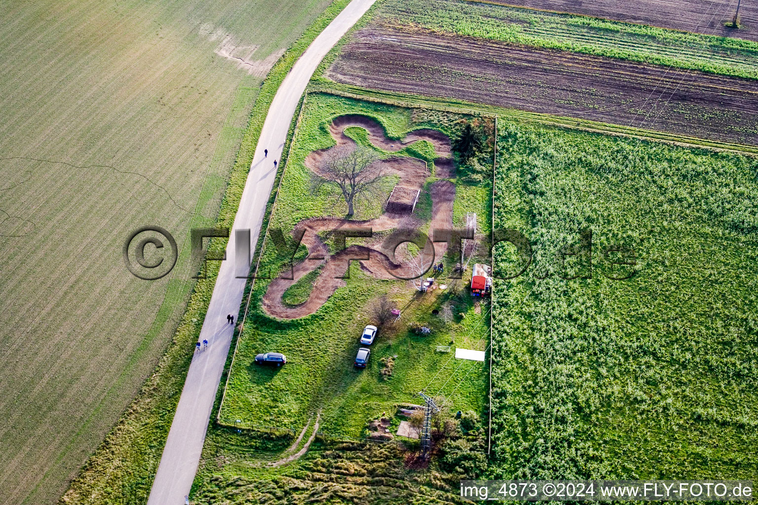 Vue aérienne de Piste de karting à Neulußheim dans le département Bade-Wurtemberg, Allemagne