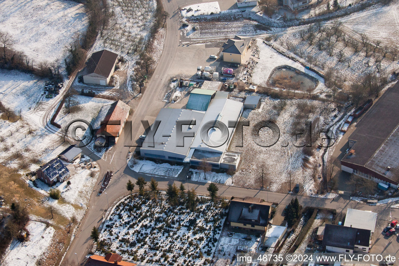 AVN GmbH à le quartier Neuenbürg in Kraichtal dans le département Bade-Wurtemberg, Allemagne vue du ciel