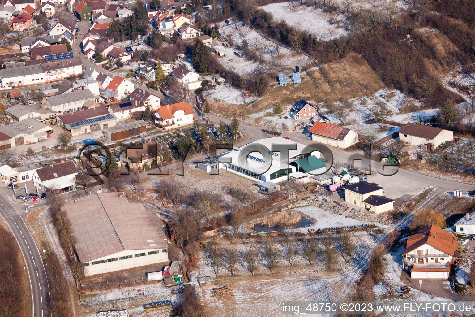 Photographie aérienne de AVN GmbH à Neuenbürg dans le département Bade-Wurtemberg, Allemagne
