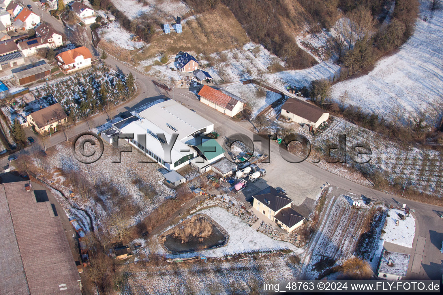 AVN GmbH à le quartier Neuenbürg in Kraichtal dans le département Bade-Wurtemberg, Allemagne d'en haut