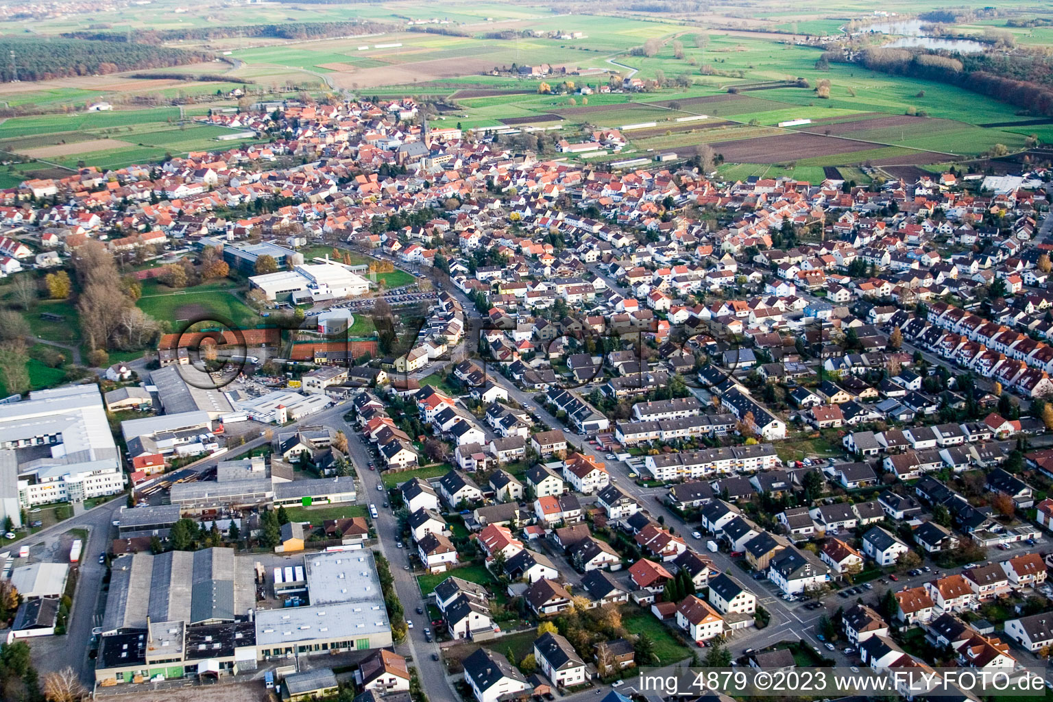 Photographie aérienne de Du sud-ouest à Hockenheim dans le département Bade-Wurtemberg, Allemagne