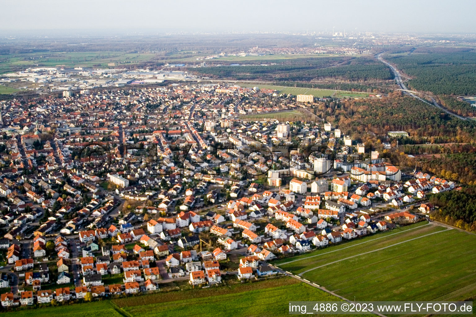 Photographie aérienne de Du sud à Hockenheim dans le département Bade-Wurtemberg, Allemagne