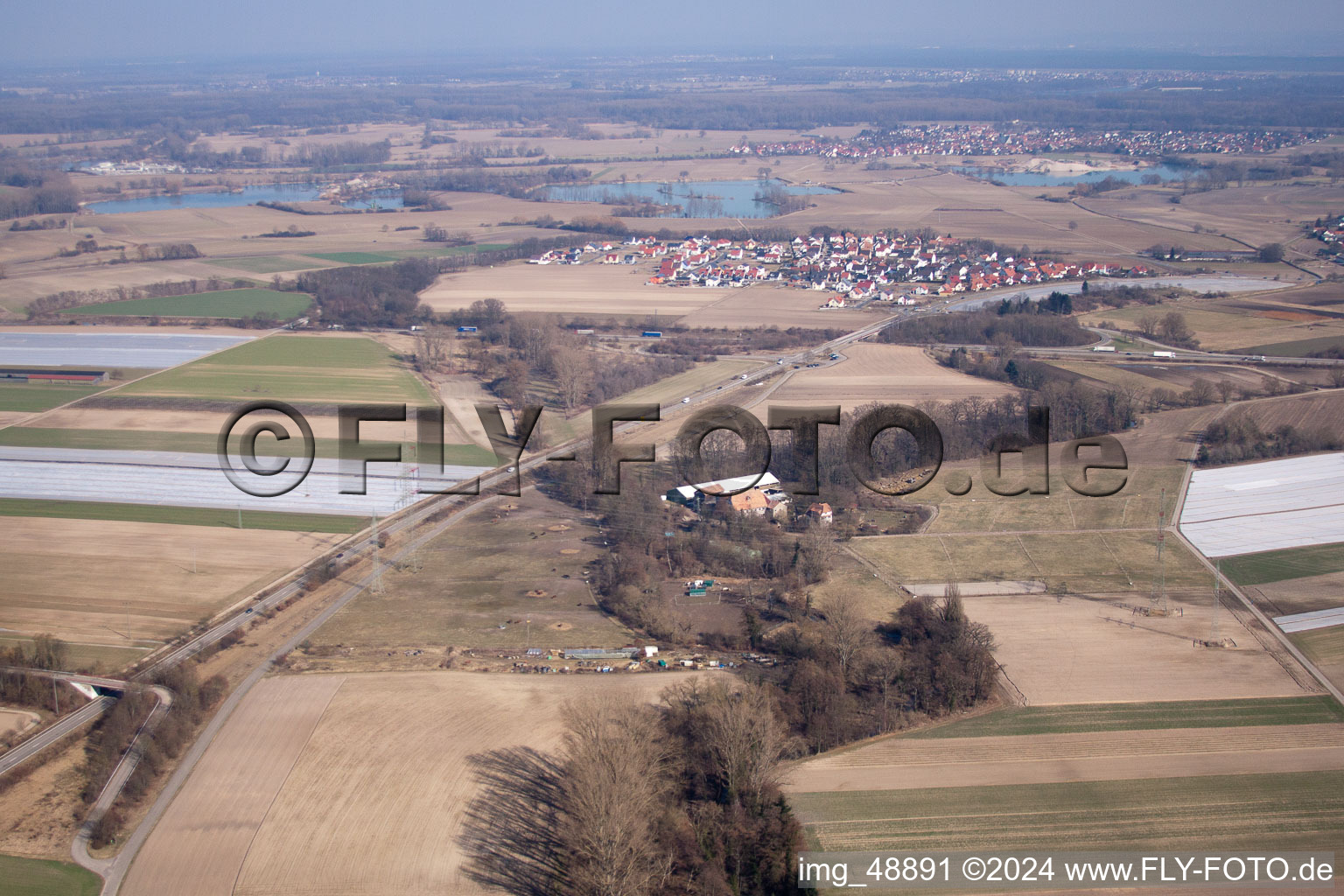 Vue aérienne de Moulin de Wanzheim à Rheinzabern dans le département Rhénanie-Palatinat, Allemagne