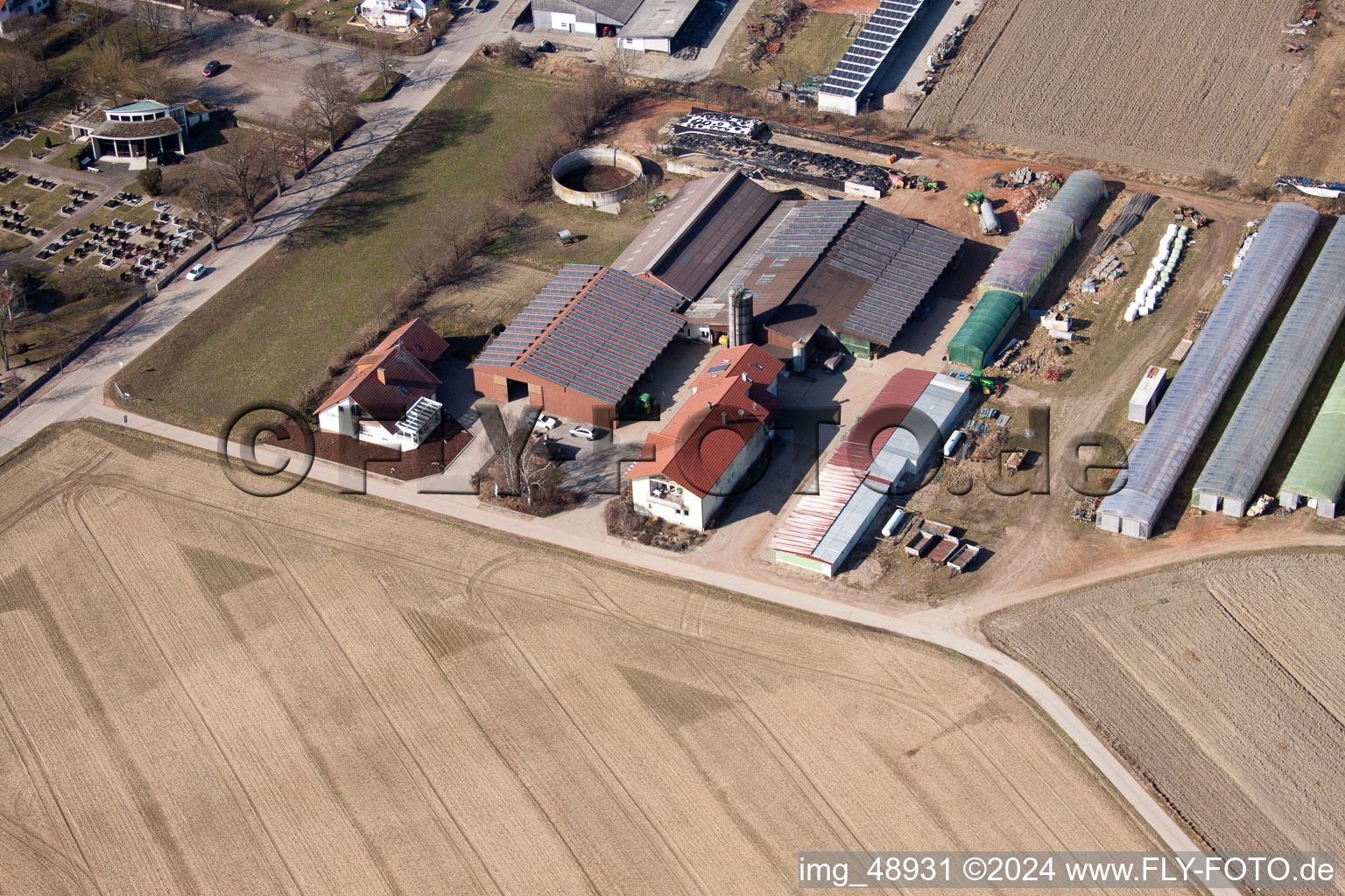 Schmiedhof à Neupotz dans le département Rhénanie-Palatinat, Allemagne depuis l'avion