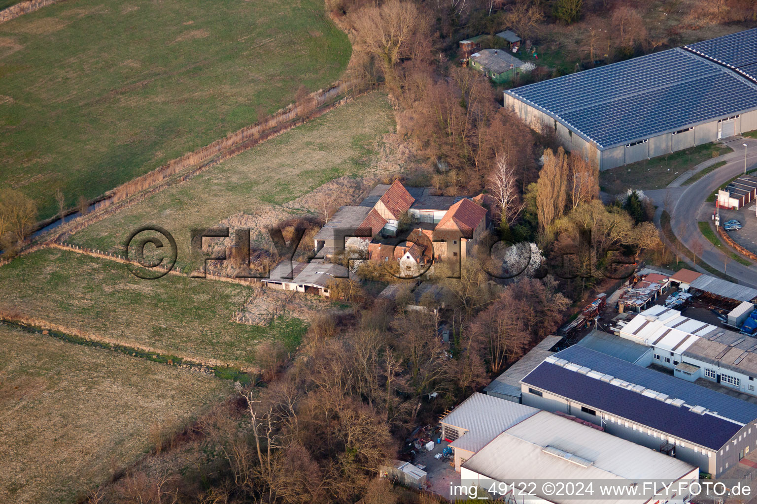 Vue d'oiseau de Quartier Minderslachen in Kandel dans le département Rhénanie-Palatinat, Allemagne