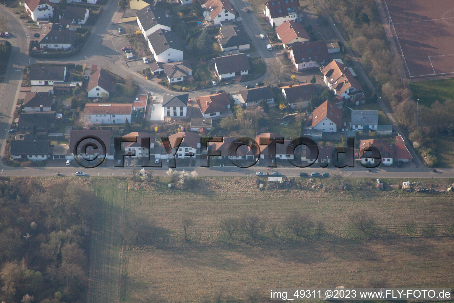 Lingenfeld dans le département Rhénanie-Palatinat, Allemagne d'un drone